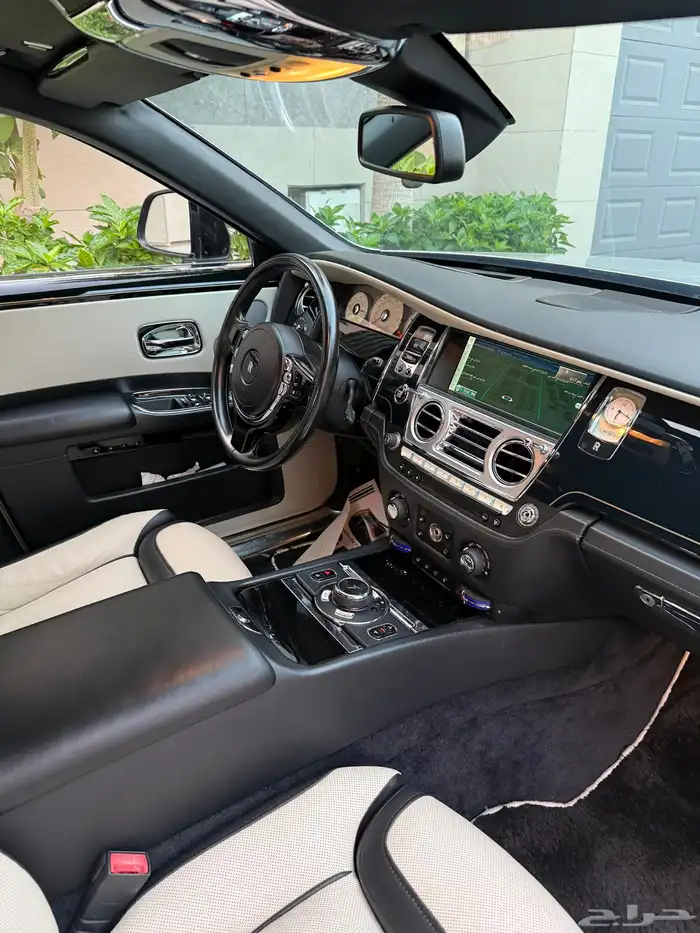 رولز رويس قوست 2016 فيس ليفت 24