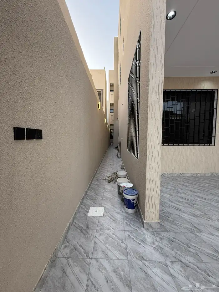 شقق ارضيه وعلويه تشطيب ممتاز بدره الموسي واصل جميع الخدمات 3