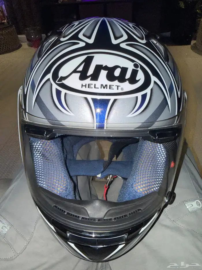 خوذة دباب arai 0