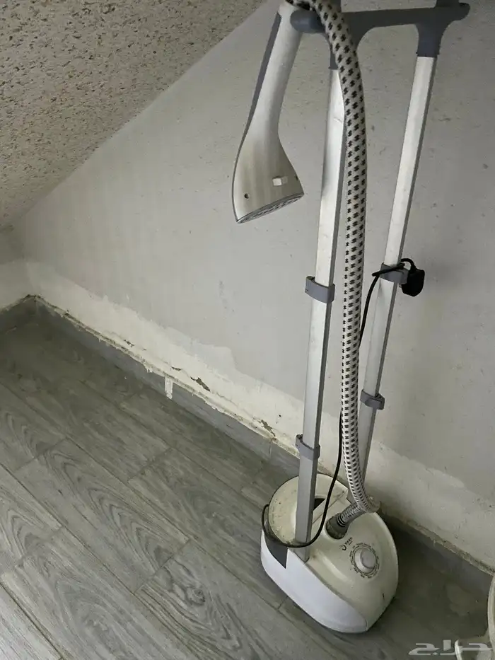 مكواة بخار عمودي 0