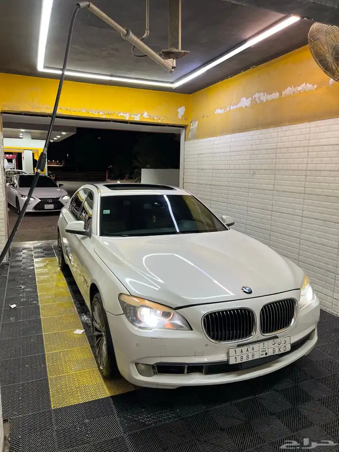 بي ام دبليو 5