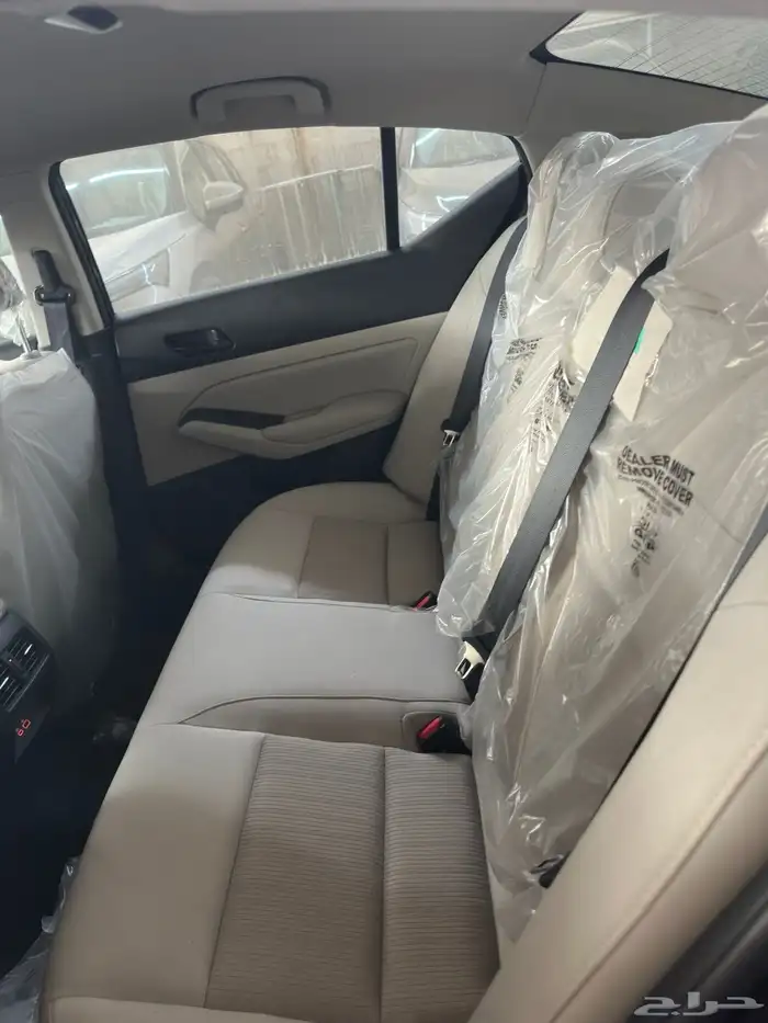 نيسان التيما S استندر 2024 اسود رصاصي ازرق عرض خاص 18