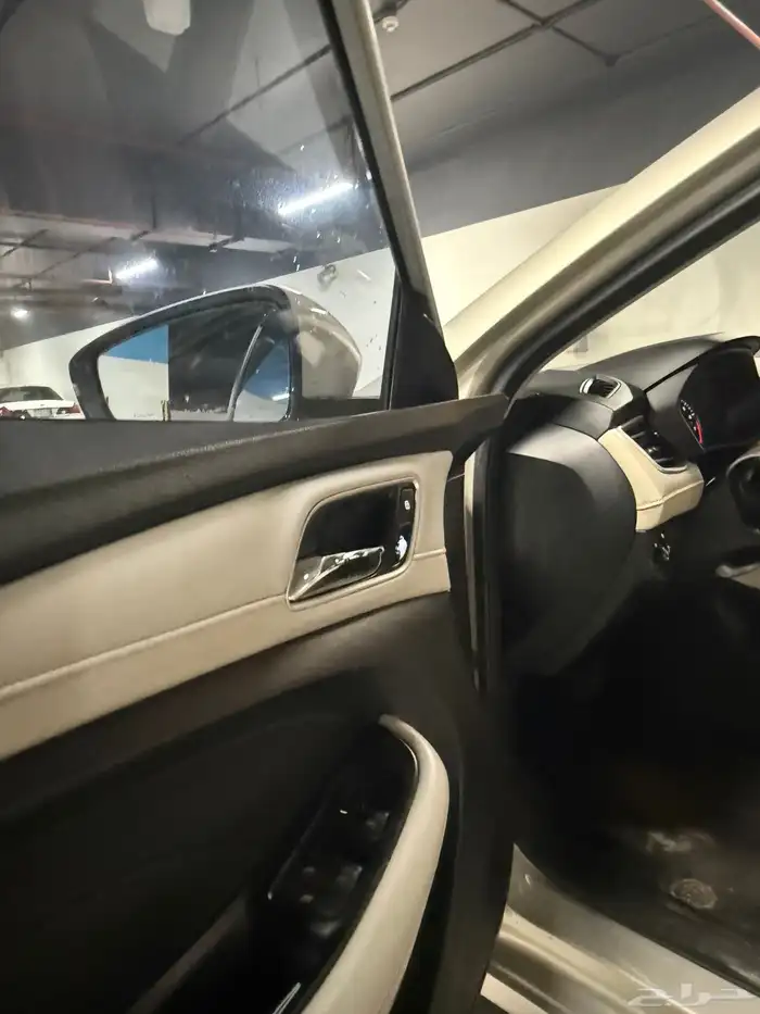 ام جي موديل 2022 9