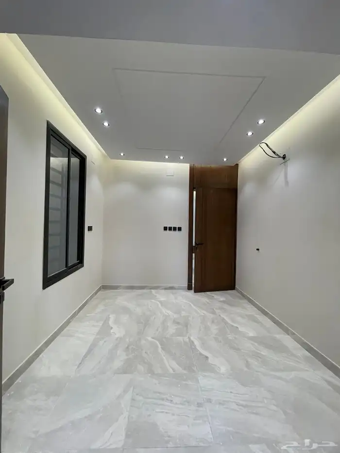 للبيع شقه ارضيه 6 غرف ابها حى النرجس 530 الف 6