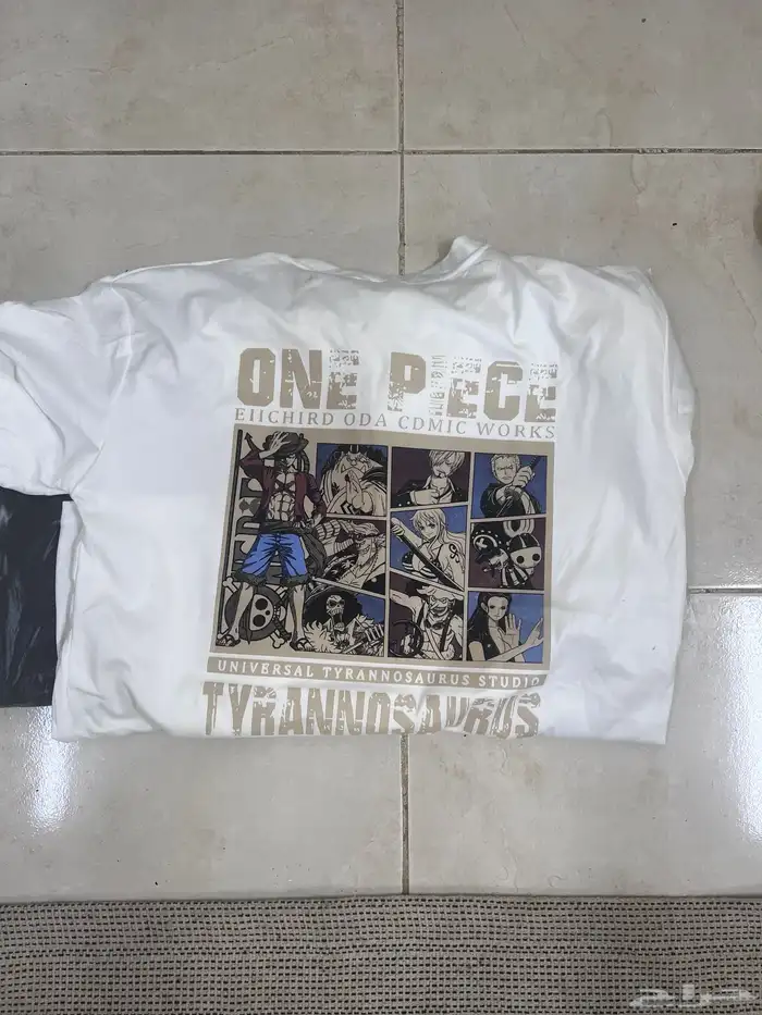 تي شيرتات ون بيس وماين كرافت صغار وشوز Hoka 11