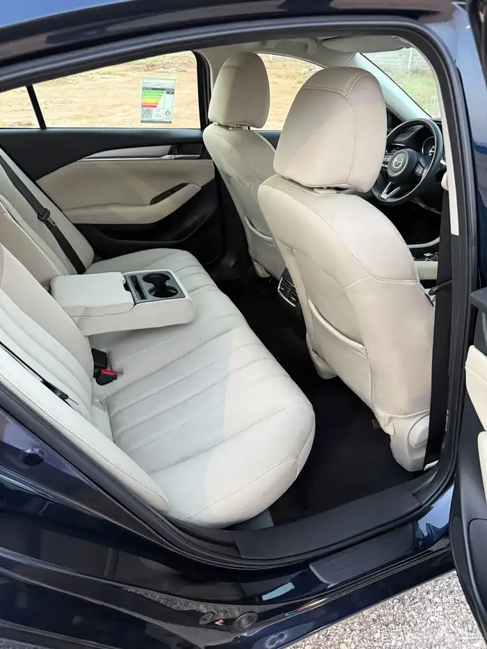 مازدا6 - 2023 لون كحلي 18