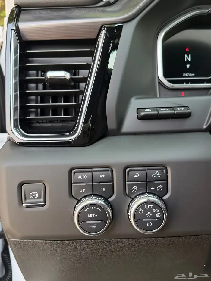 جمس سييرا دينالي HD2500 2025 ديزل ULTIMATE 15