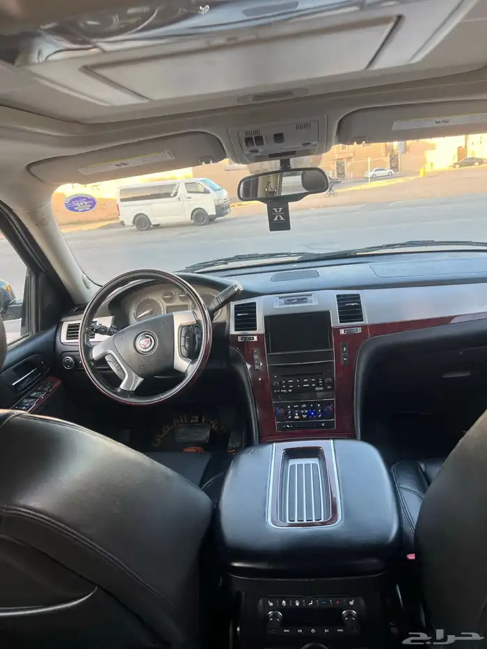 اسكاليد مديل 2012 ماشي 570 22