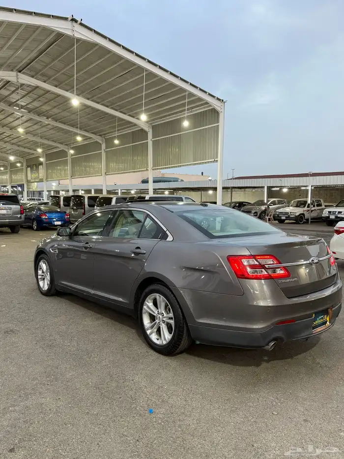 للبيع فورد توروس 2013 نص فل سعودي 4