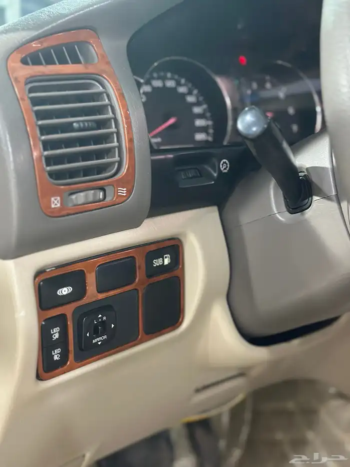 تويوتا في اكس ار 2004 13