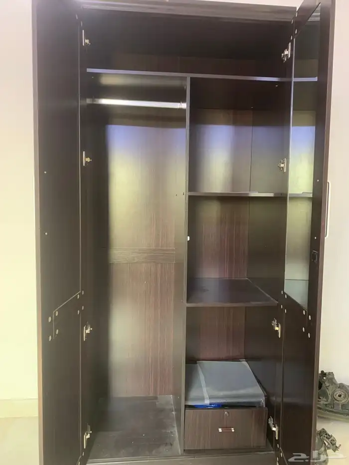 دولاب ملابس 0