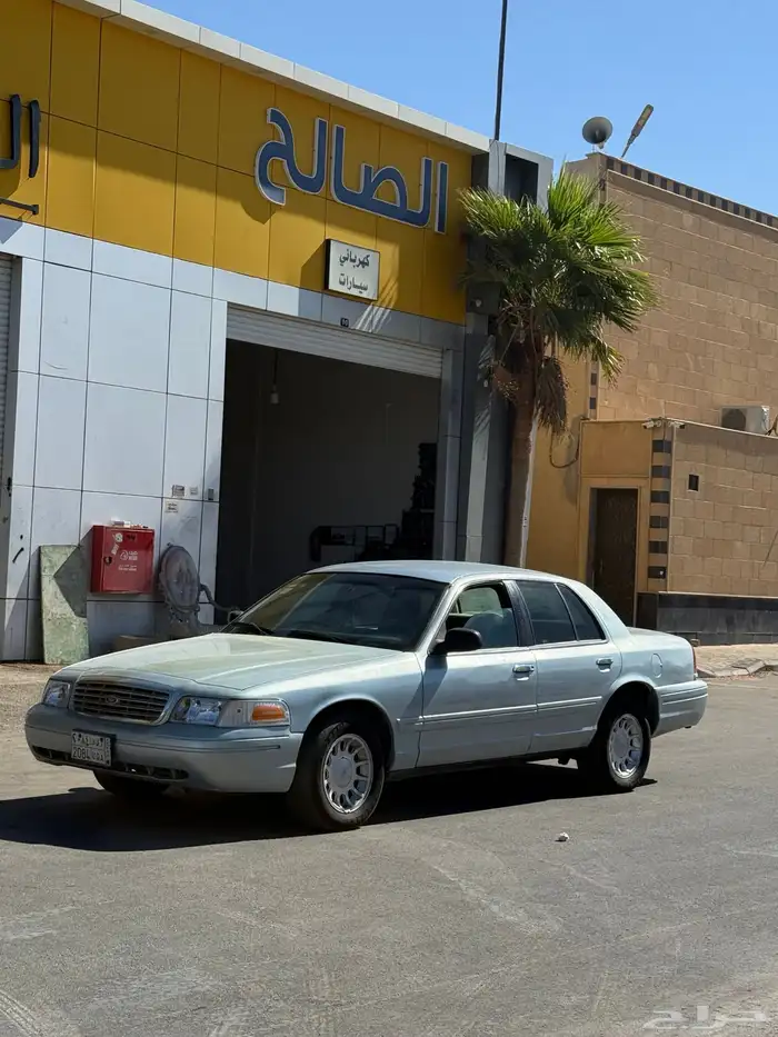 فورد فكتوريا 0