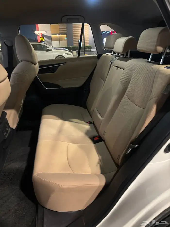 تايوتا رافور 2022 18