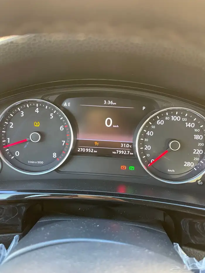 طوارق 2015 R لاين للبيع فل كامل 5