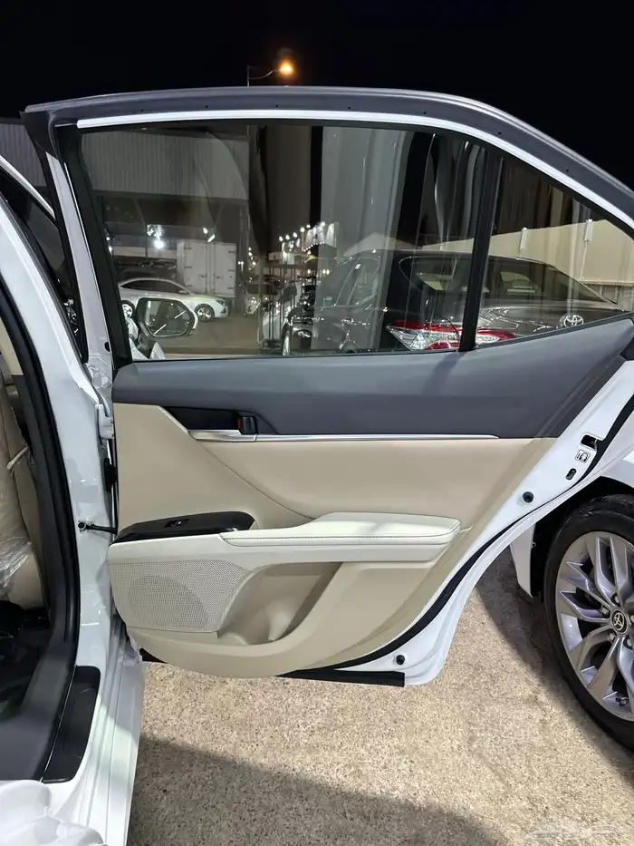 تويوتا كامري 2020 قراندي فل وكالة بدي ومحركات مشروط 28