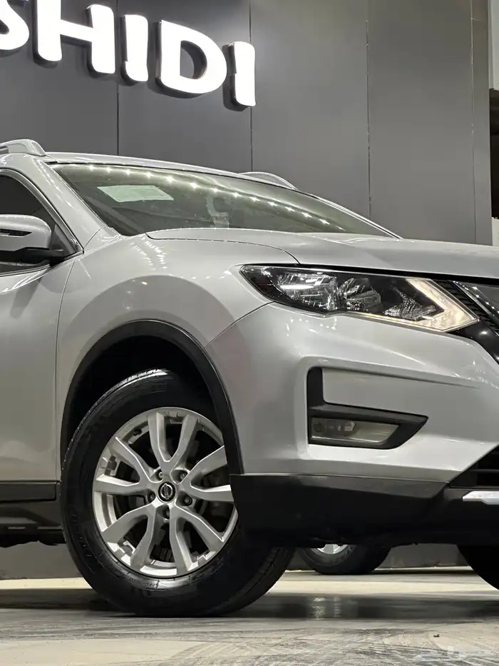 اكس تريل 2020 نص فل دبل 7 مقاعد معرض(عبيد الرشيدي) 9