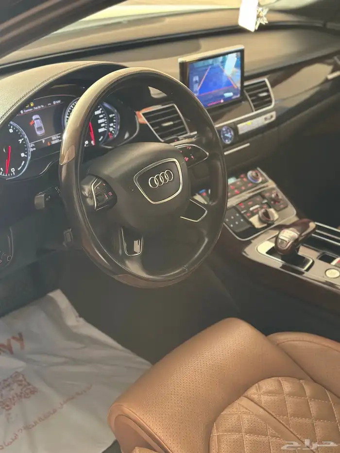 اودي A8L 8