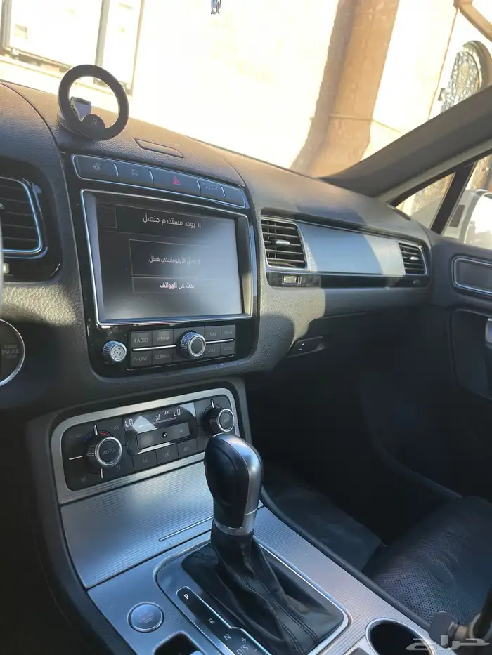 طوارق 2015 R لاين للبيع فل كامل 0