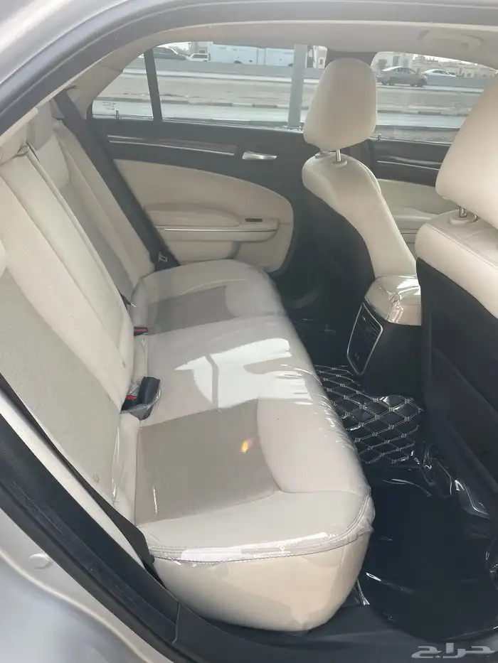 كرايزلر بنوارما ممشى 104 الف ك 6 سلندر 2021 6