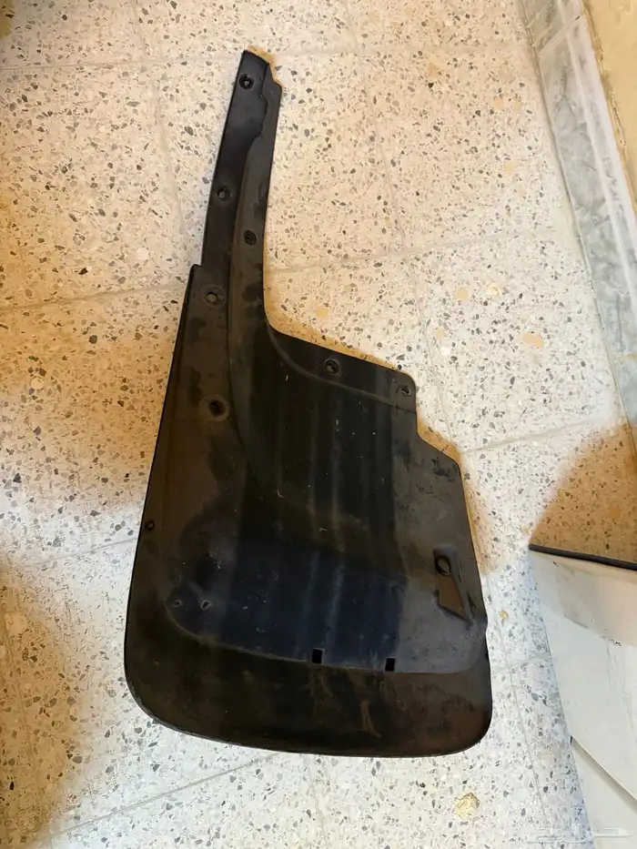 داعمة ونسافات لاندكروزر 13