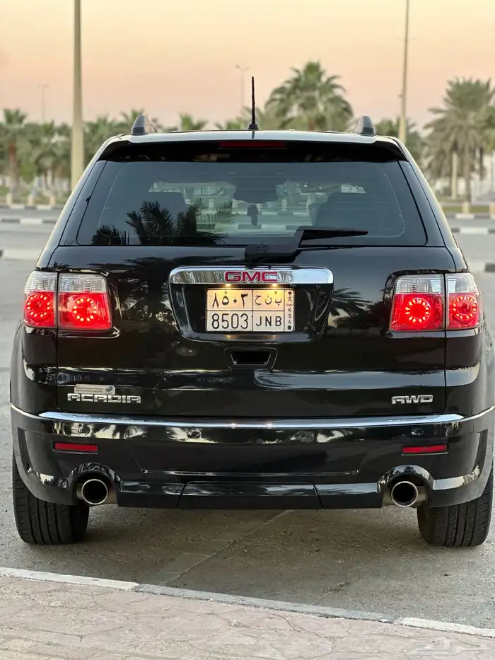 جي ام سي اكاديا 2012 دينالي اعلى فئة في الفل 21