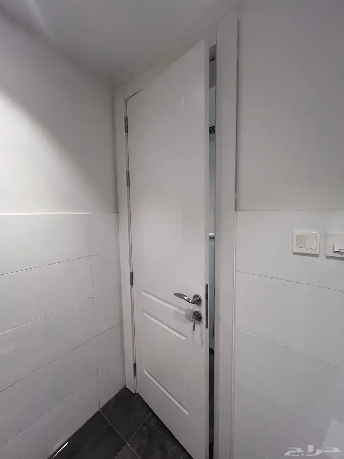 أبواب خشب جديدة 0