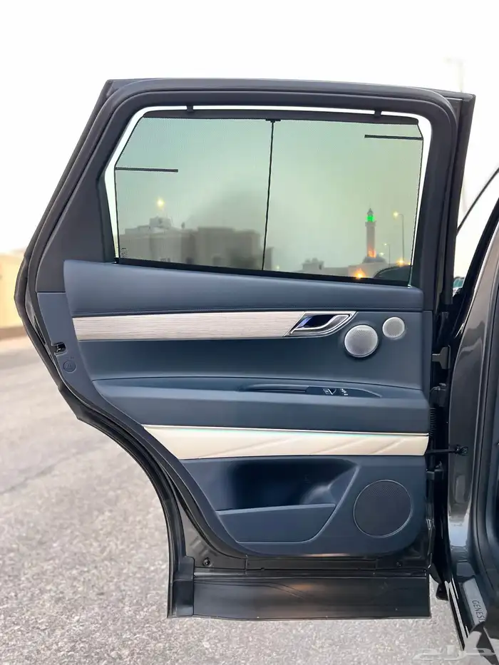 جينيسيس GV80 رويال فل كامل 2025 مالك اول سعودي وكالة 30