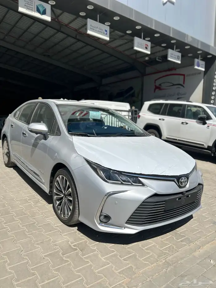 تويوتا  كورولا XLi فتحه فل كامل 2025 فضي 86200 شامل الضريبة 1