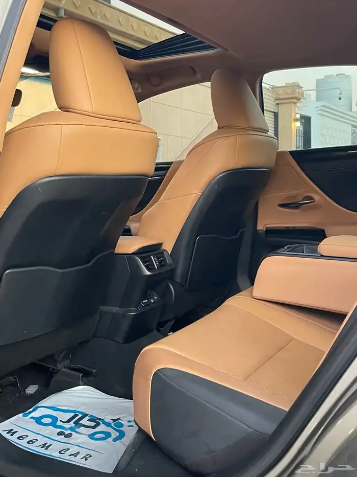 لكزس ES250 2024 13