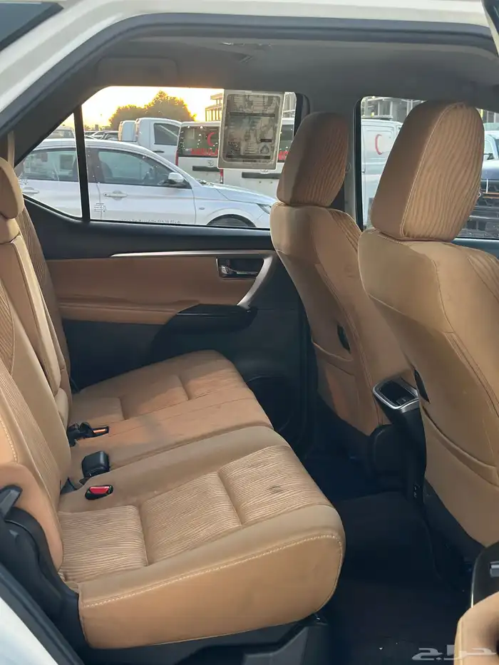 تويوتا فورتشنر 6 سلندر VX 2022 10