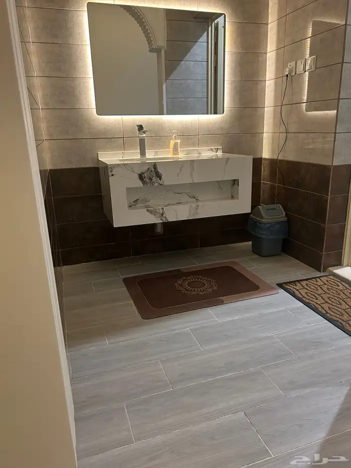 شقة جديدة للإيجار الشهري 20