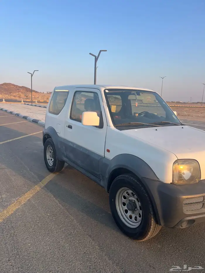 سزوكي جمني 2010 11