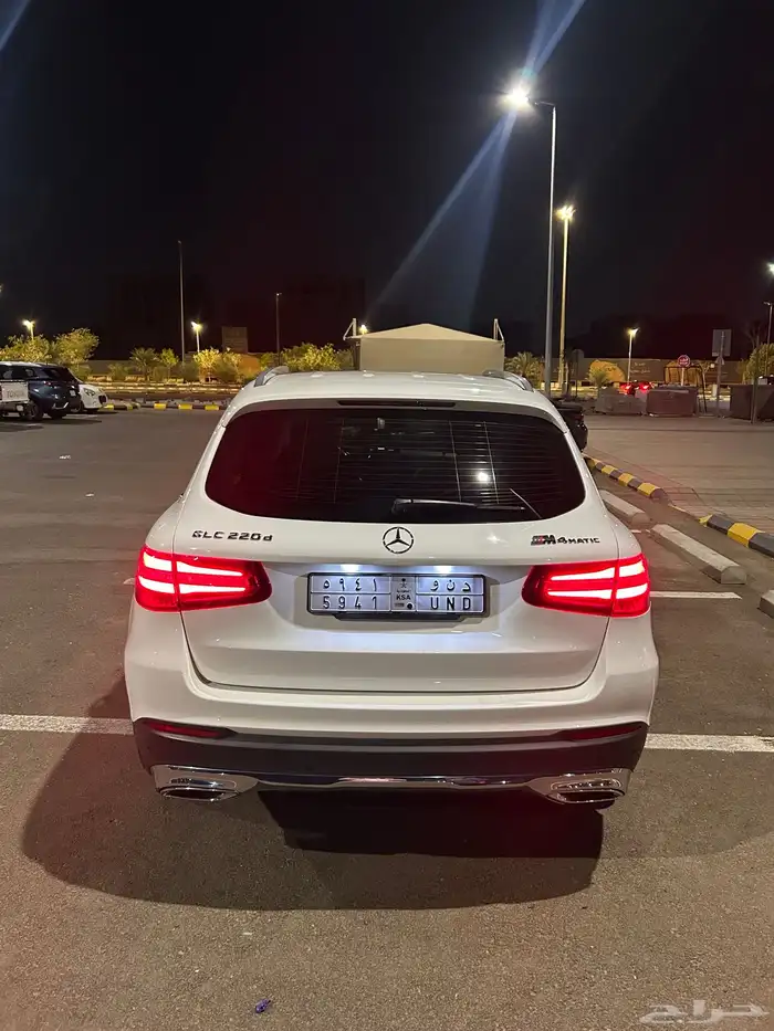 مرسيدس ديزل 2018 GLC 220 وارد كوريا 3