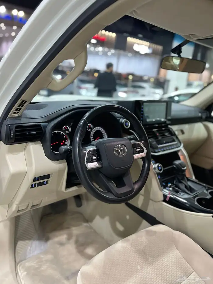 لاندكروزر GXR 2024 6