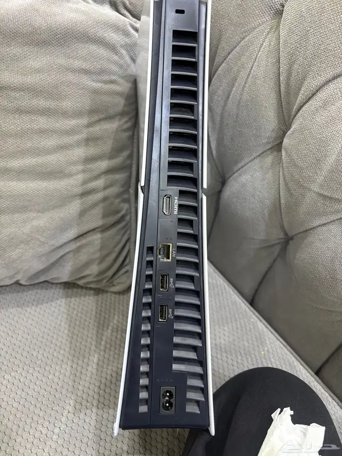 سوني فايف سلم مع يده 3