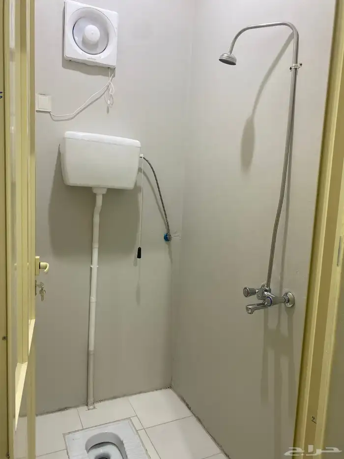 غرف شقق عزاب مؤثثة 2