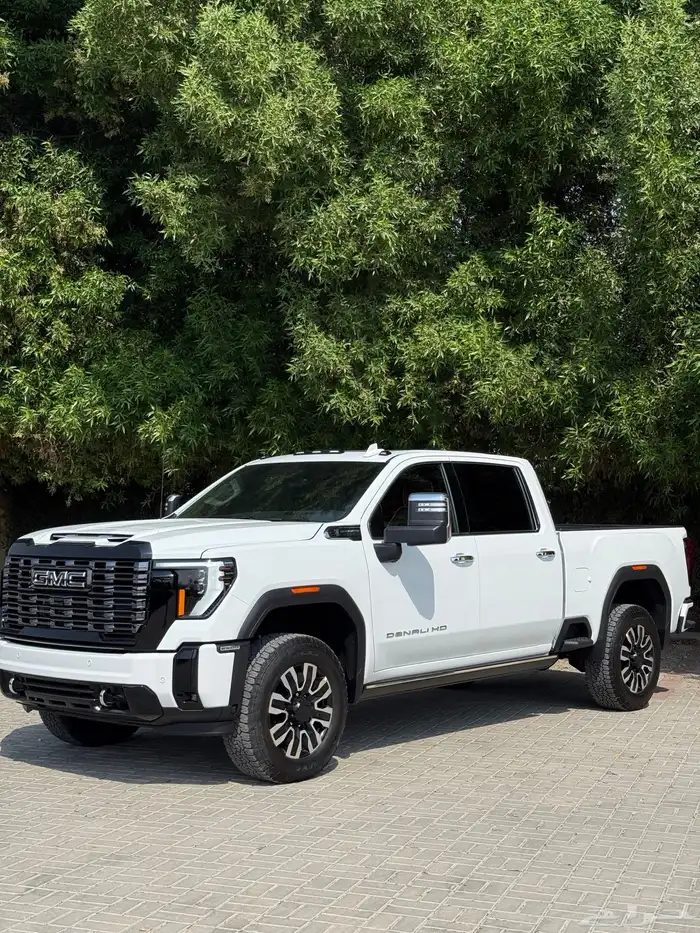 جمس سييرا دينالي HD2500 2025 ديزل ULTIMATE 1