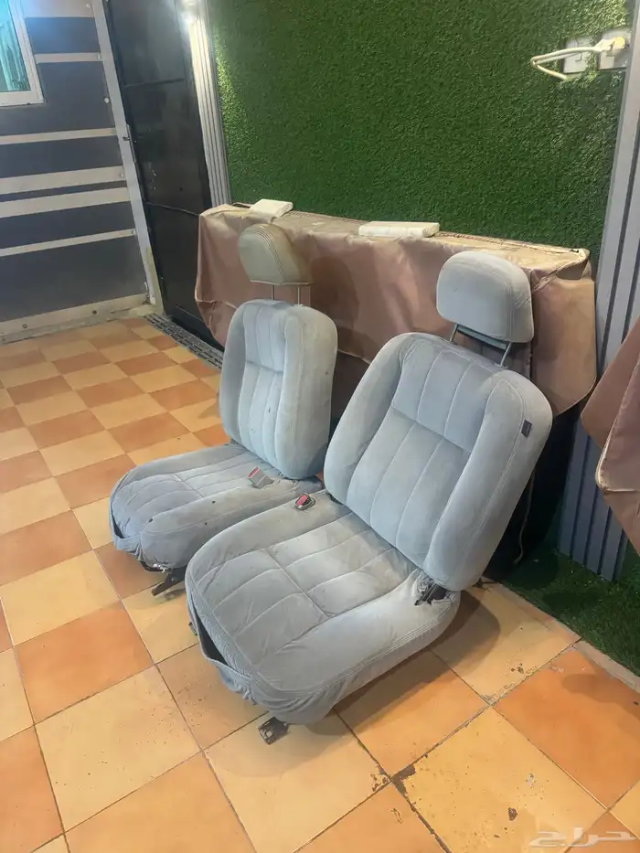 للبيع مراتب فورد 2