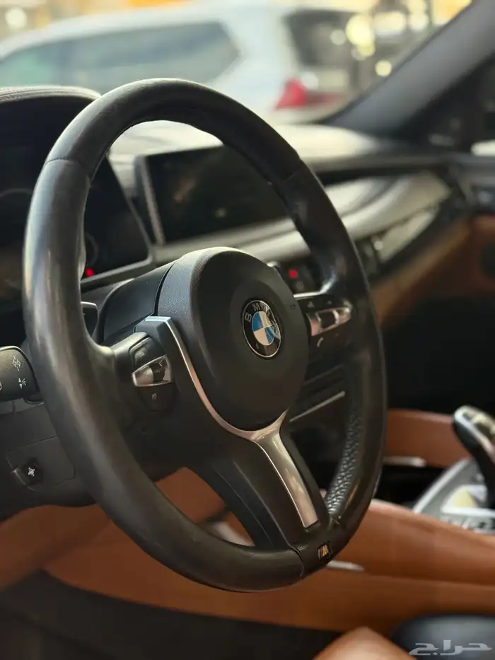 بي ام دبليو - 2016 - X6 - فل كامل - 8 سلندر 8