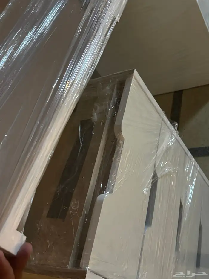 طاوله قيمنق يوجد توصيل 1