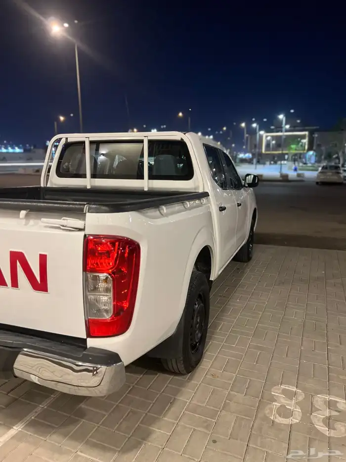 نيسان نافارا 2020 دبل نظيف 8