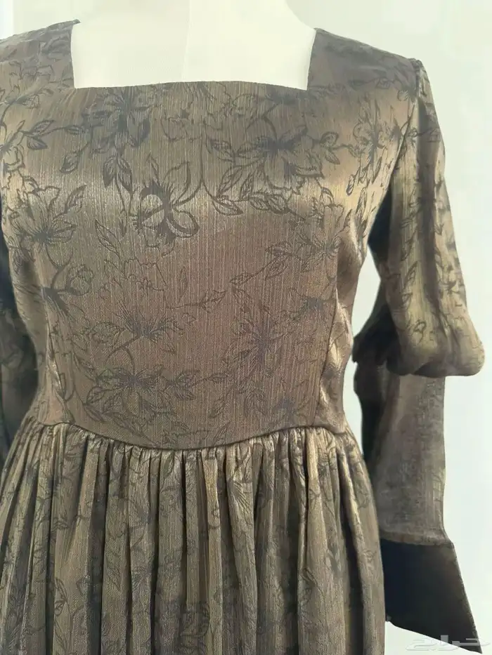 تصميم ازياء تراثية بطابع سعودي (محتشمه) 4