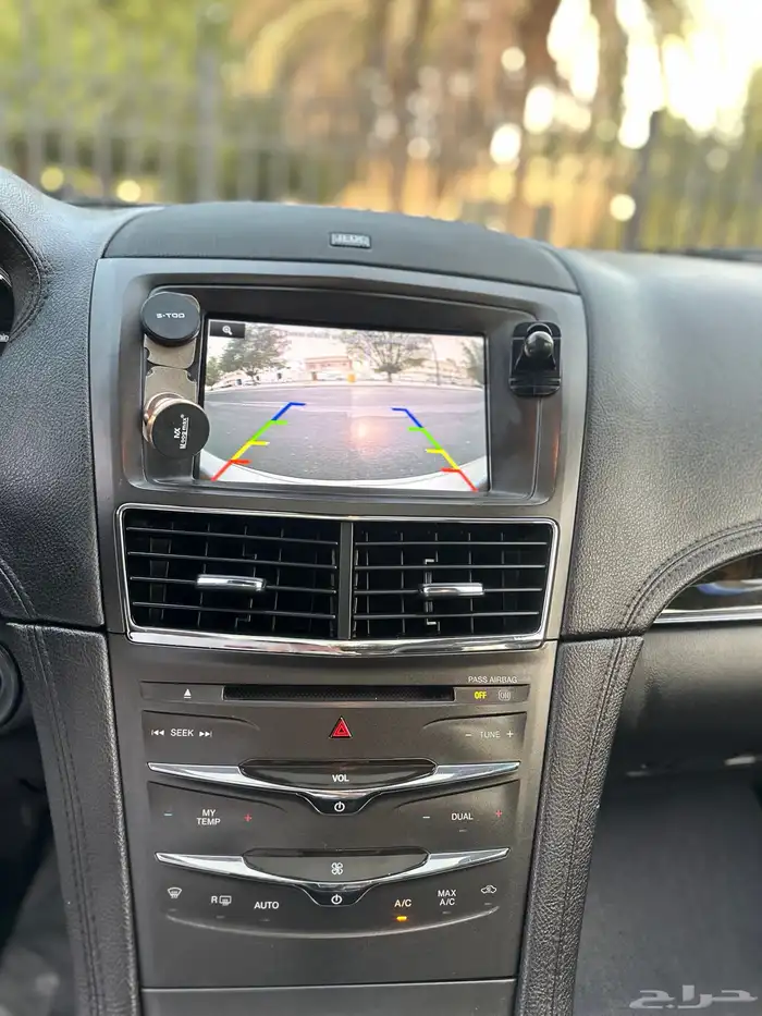 لينكون MKT موديل 2013 فل كامل 28