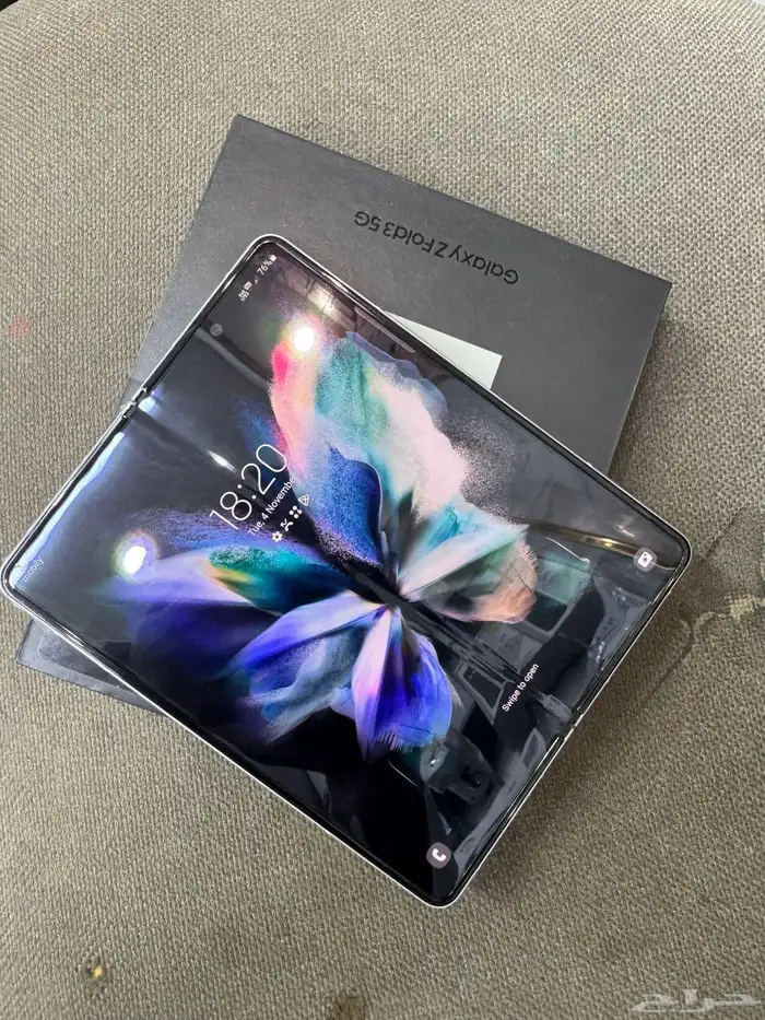 جالكسي فولد 1