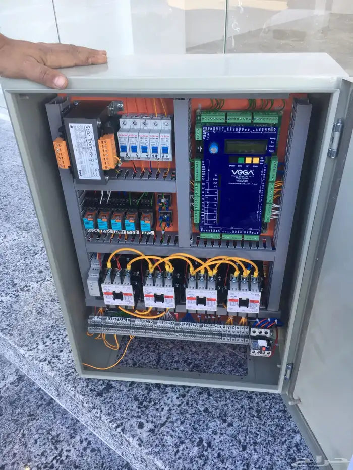 توريد وتركيب وصيانة جميع انواع المصاعد الايطاليه 6