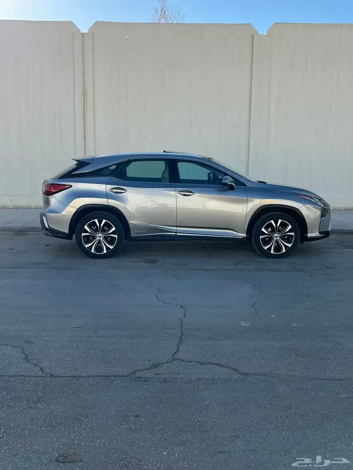 لكزس RX 450h مديل 2017 4