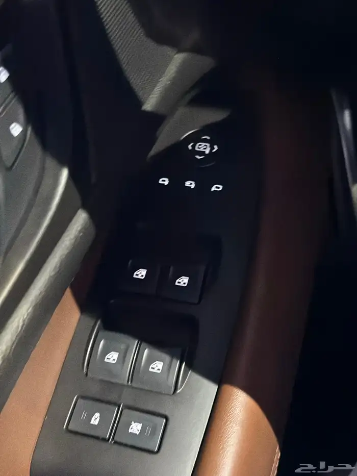 كاديلاك اسكاليدا 62