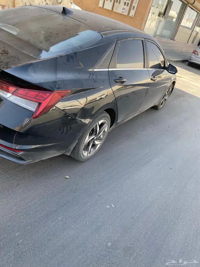 هونداي النترا فل كامل مديل 2023 مصدوم 3