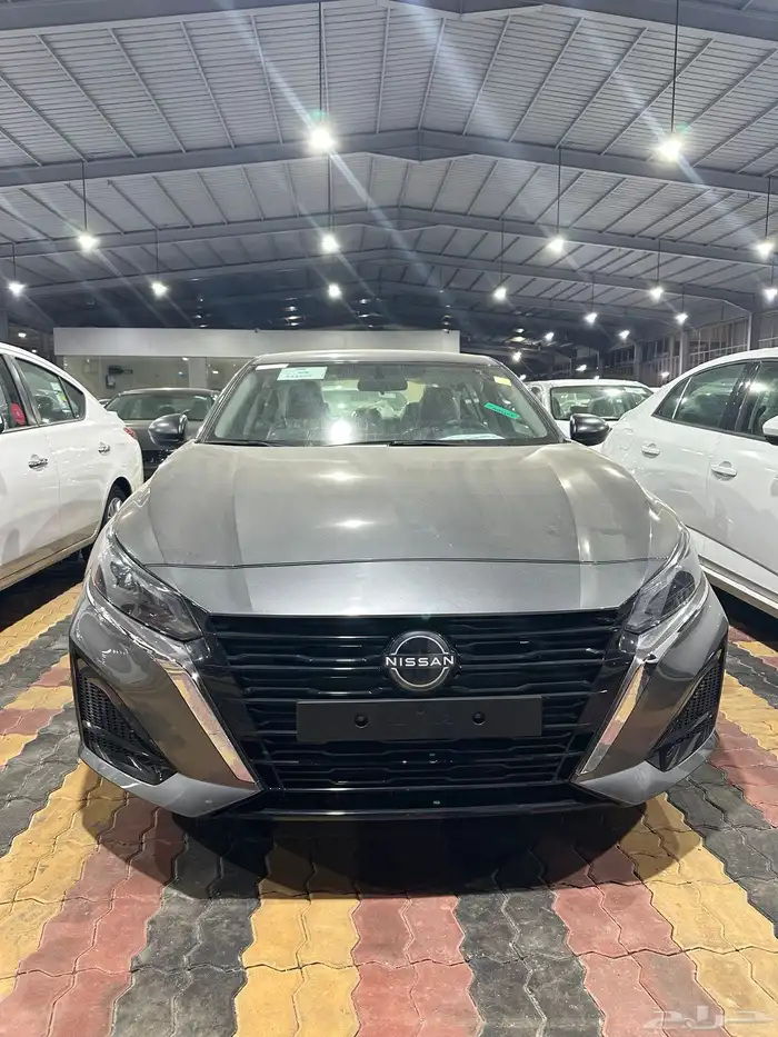 نيسان التيما S استندر 2024 اسود رصاصي ازرق عرض خاص 0