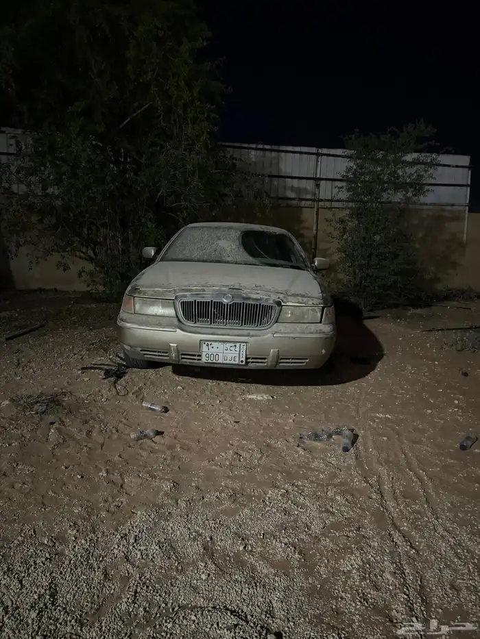 سيارة فورد 1999 يحمل لوحة 900 استمارة وفحص منتهيه 1